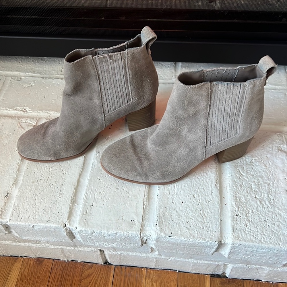 ⭐️INC booties
